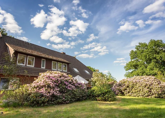 Rhododendronhof Фермерский дом *