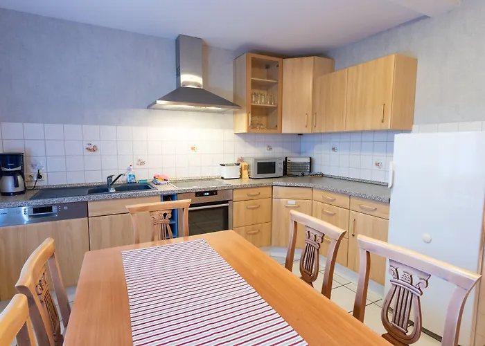 Rhododendronhof Биспинген