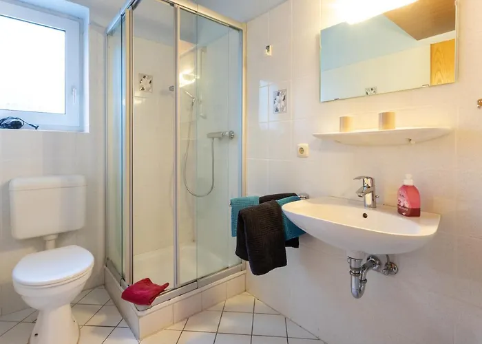 Rhododendronhof Фермерский дом Биспинген