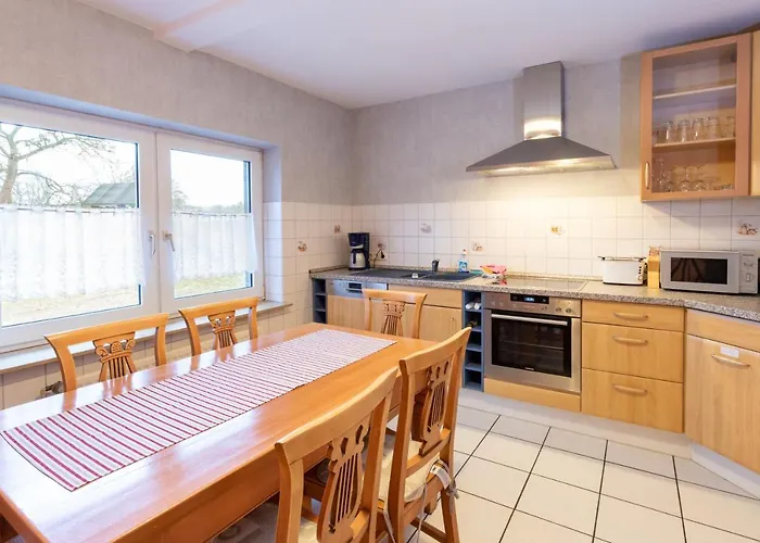 Rhododendronhof Фермерский дом